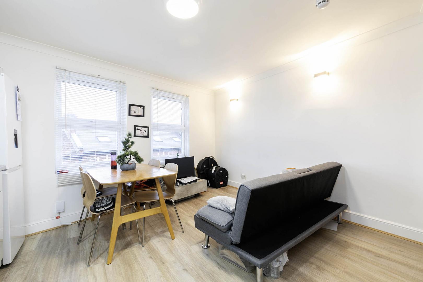 Recently Refurbished Apartment High Road, Willesden Green (£150 towards your moving cost)